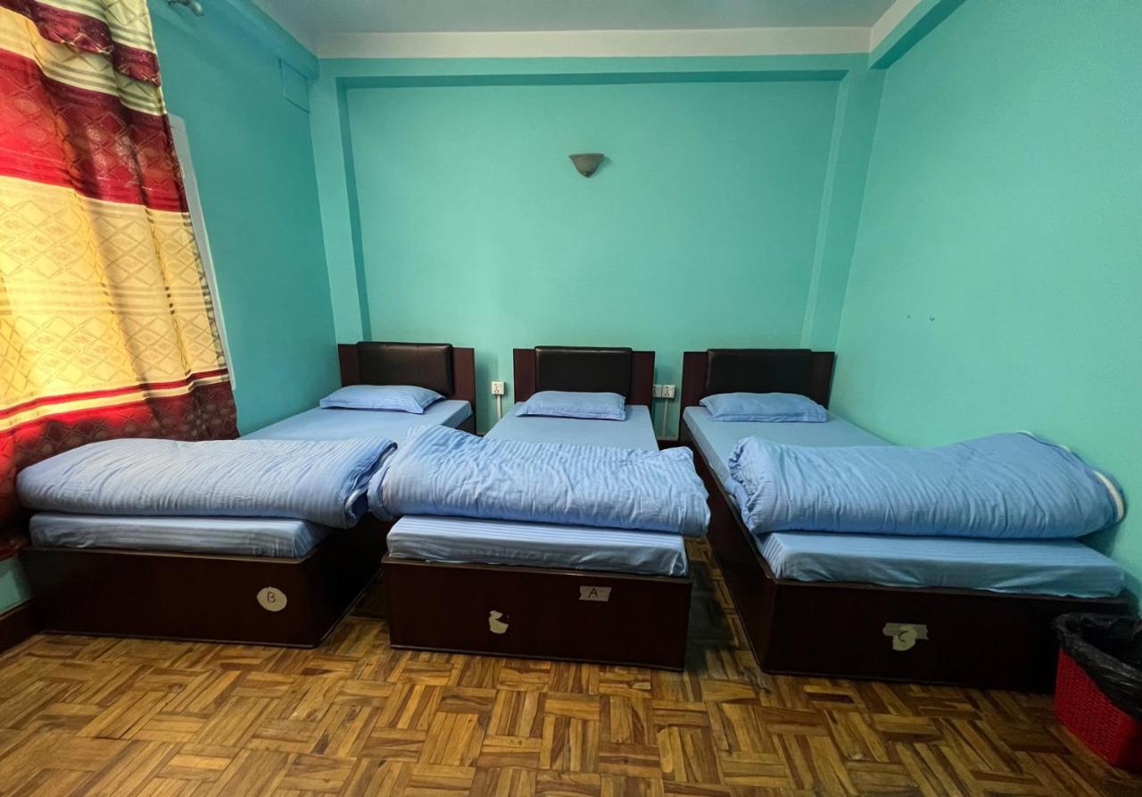 Hello Ktm Hostel Katmandu Zewnętrze zdjęcie