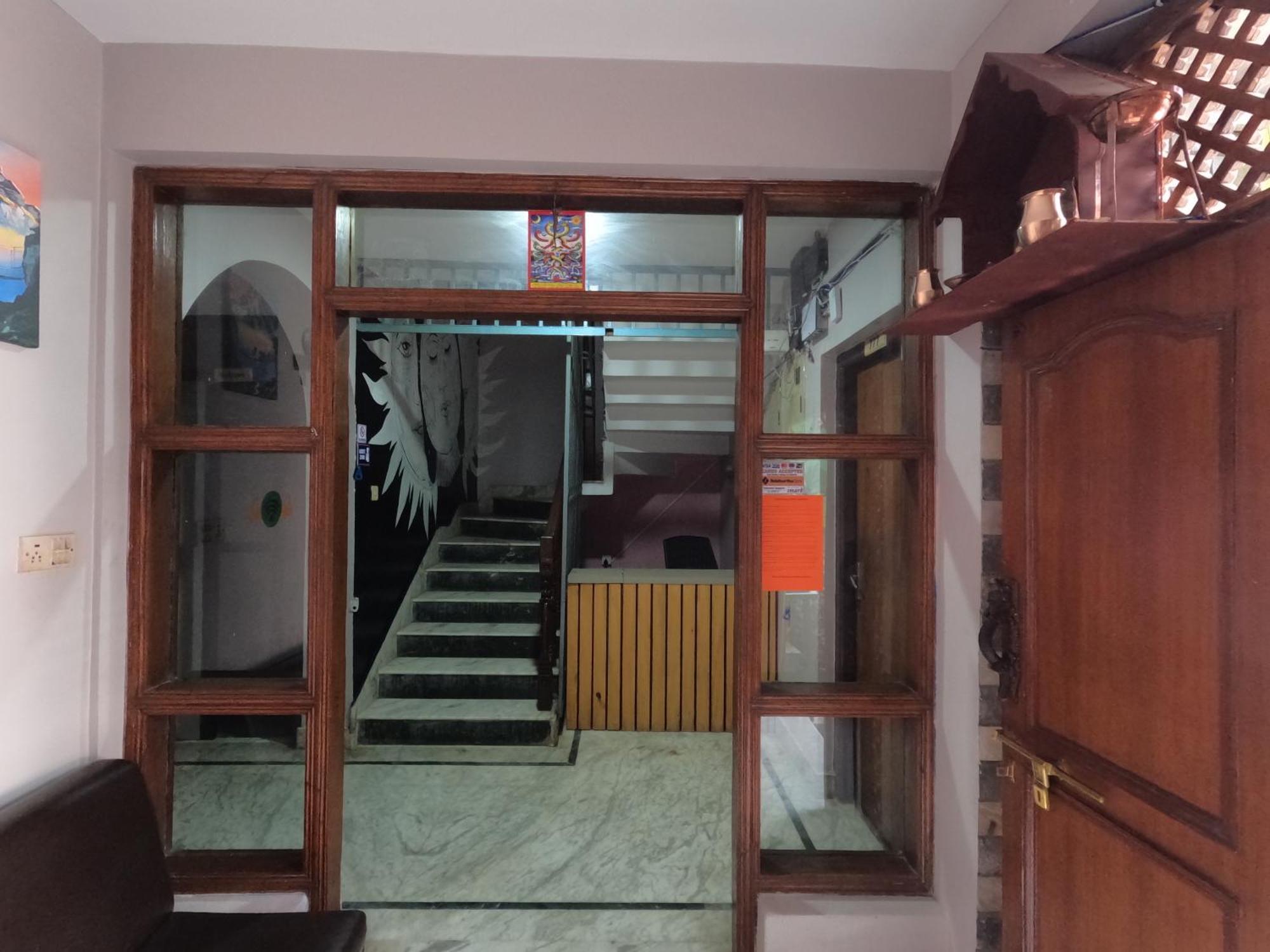 Hello Ktm Hostel Katmandu Zewnętrze zdjęcie