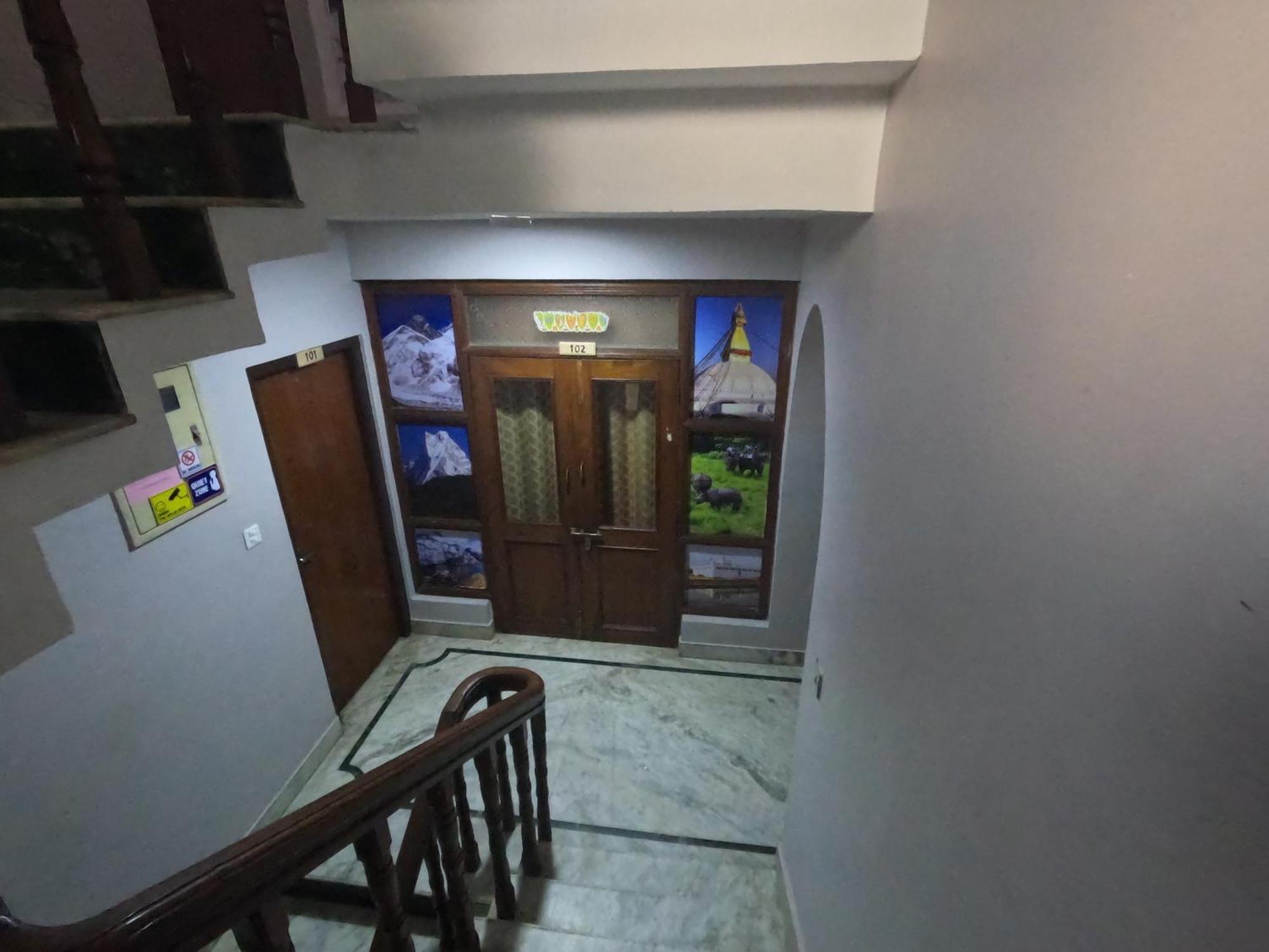 Hello Ktm Hostel Katmandu Zewnętrze zdjęcie